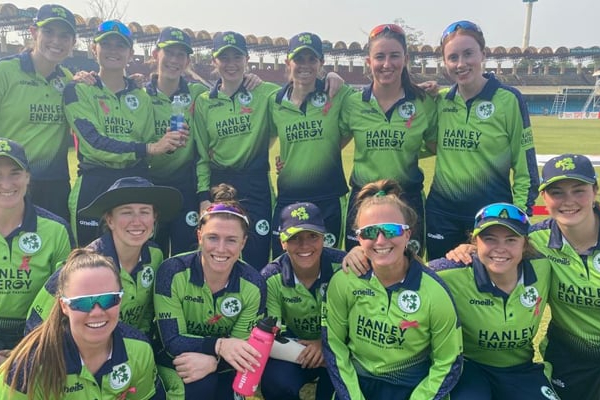 gaby-lewis-arlene-kelly-laura-delany-help-ireland-women-beats-pakistan-women-by-34-runs-and-also-won-the-series-by-2-1